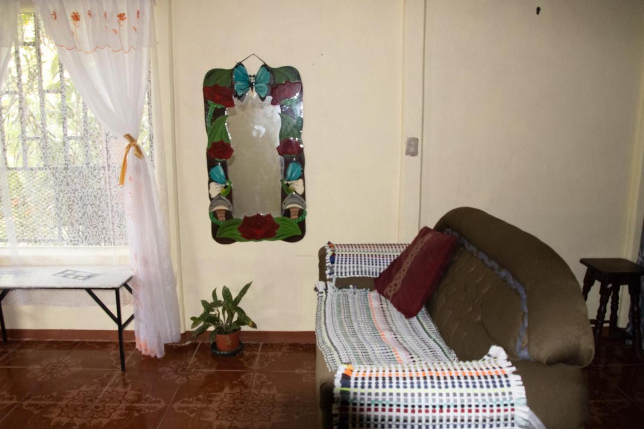 Appartamento The Corner House Tortuguero Esterno foto