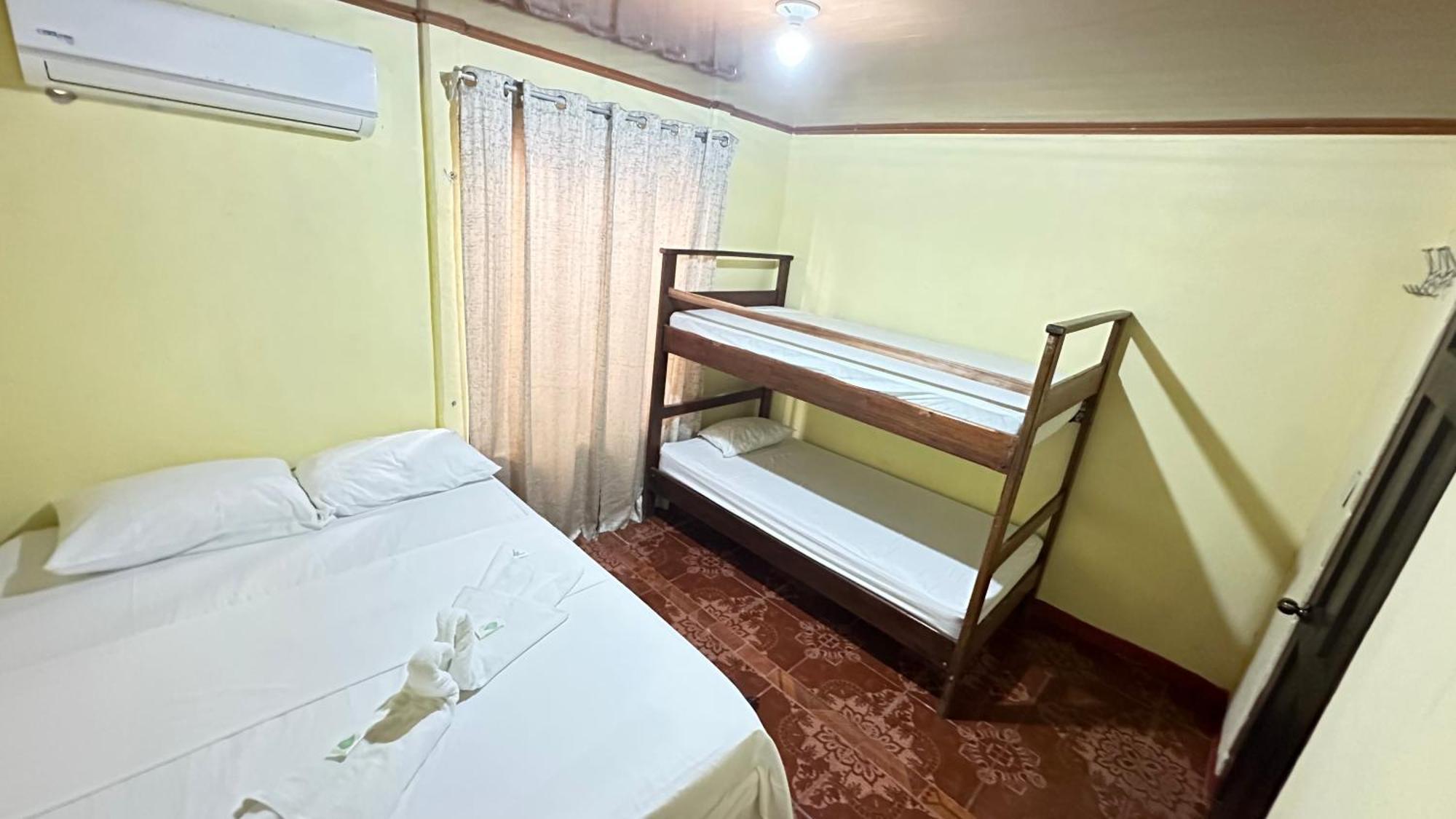 Appartamento The Corner House Tortuguero Esterno foto