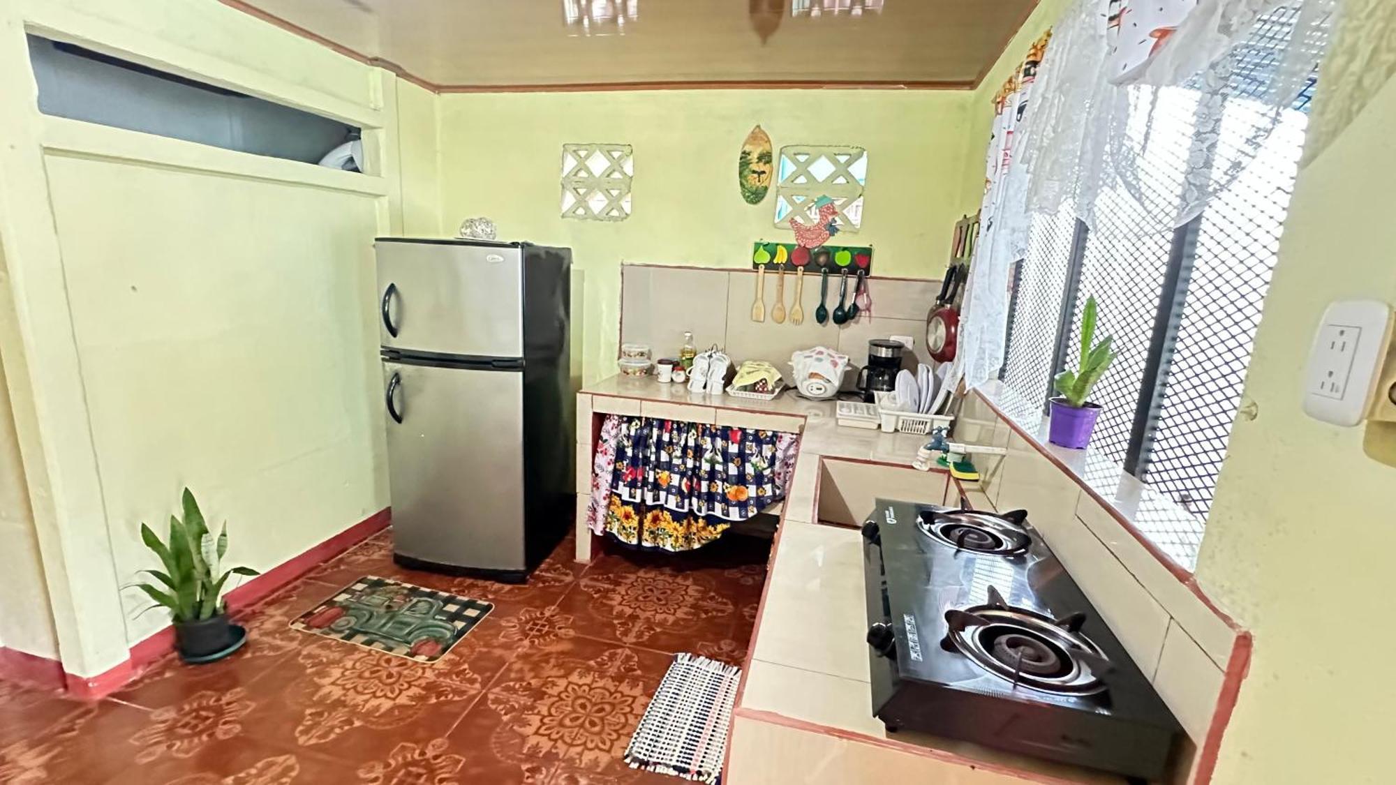 Appartamento The Corner House Tortuguero Esterno foto